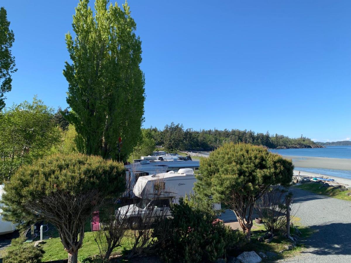 Metchosin Beach House Victoria Exteriör bild